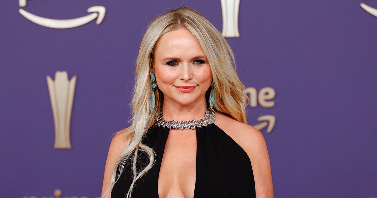 HT7. Miranda Lambert catches heat for too much cleavage in daring black